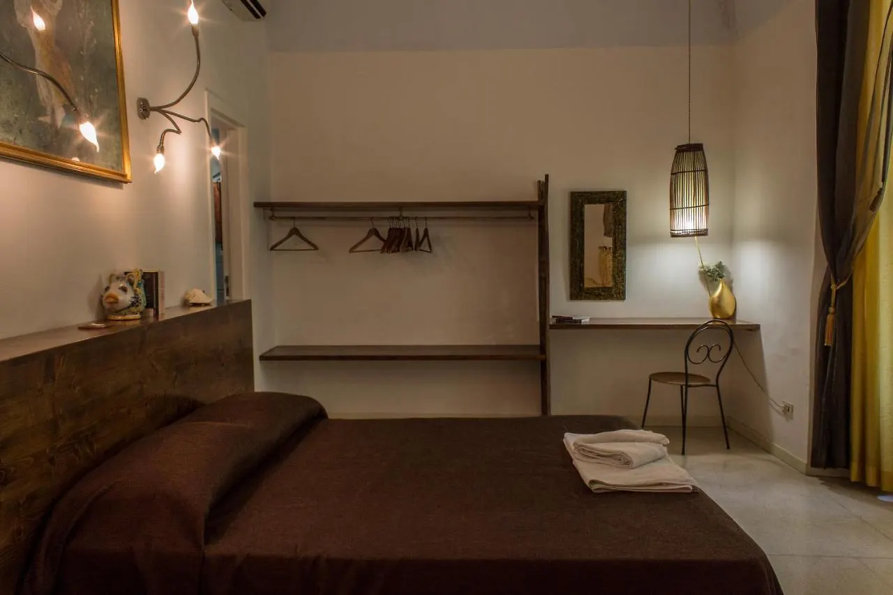 Diletto A Napoli Apartment 0*, Naples Italy